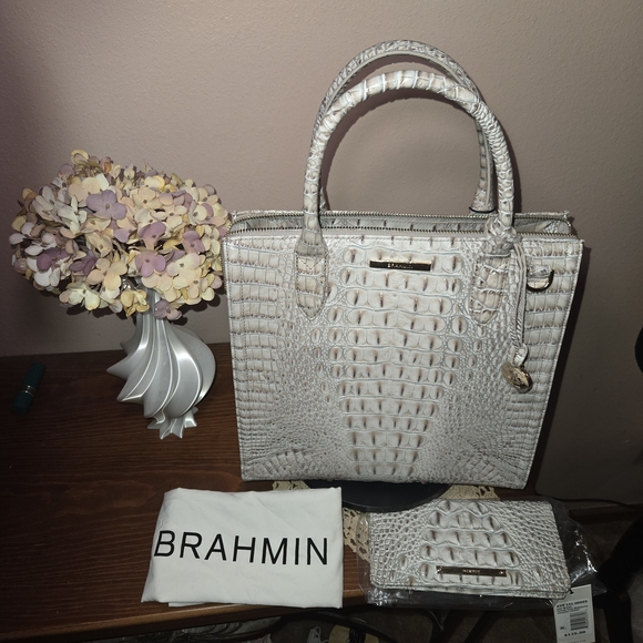 Brahmin Bag Purse Satchel with Wallet in Fairest Gray